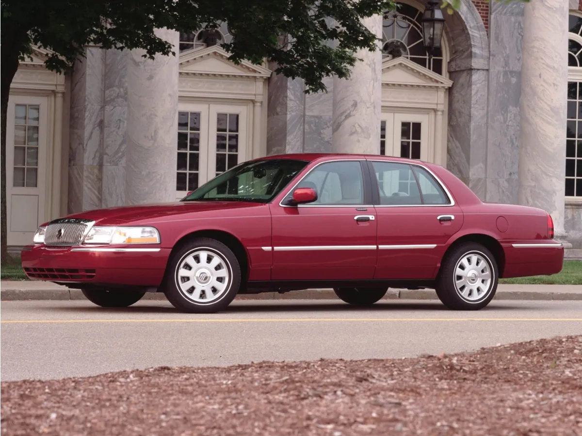 2004 Mercury Grand Marquis LS for sale in Norwalk, IA