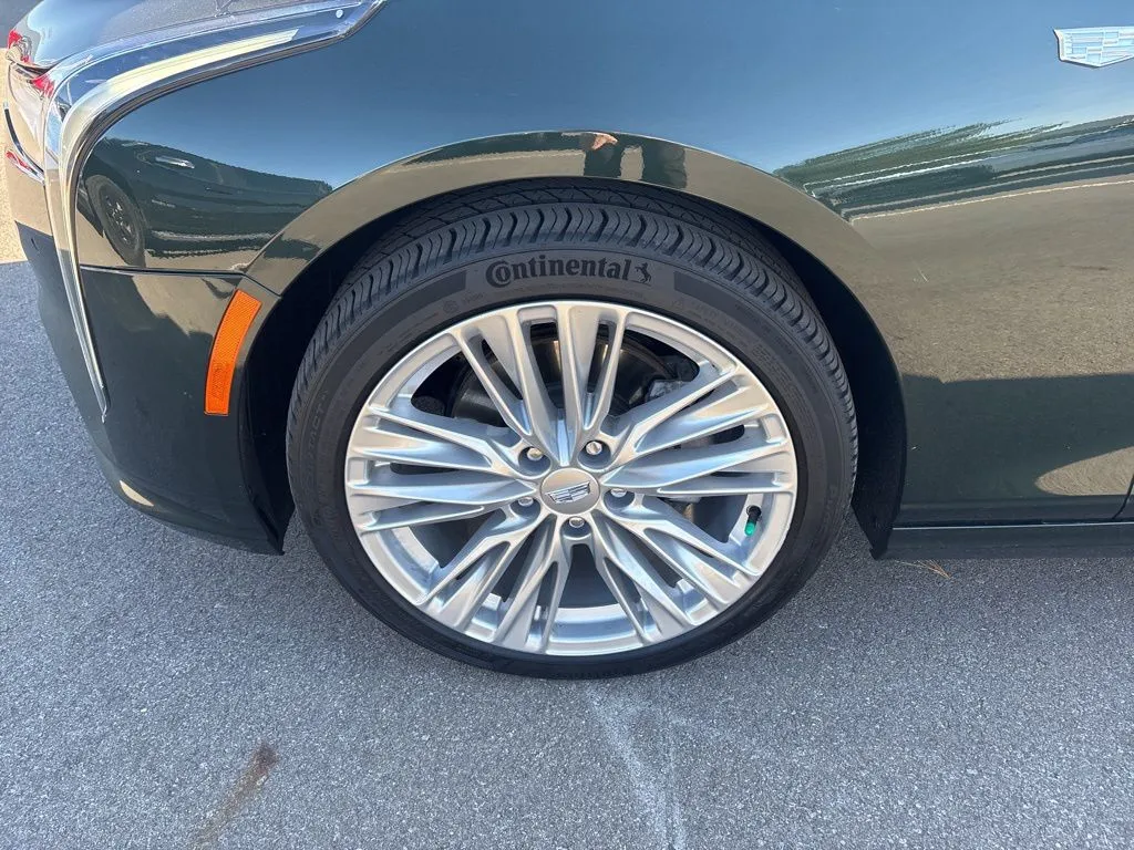 2021 Cadillac CT4 Premium Luxury photo 2