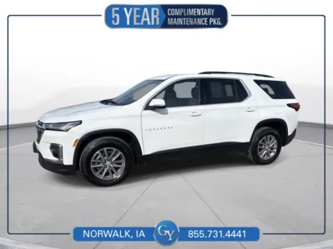 White 2023 Chevrolet Traverse LT Cloth for sale in Norwalk, IA