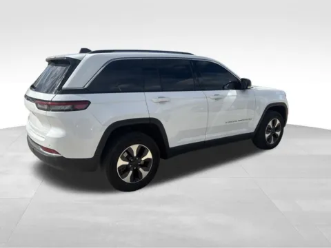 More photos of 2023 Jeep Grand Cherokee 4xe at Gregg Young Chevrolet of Norwalk, IA