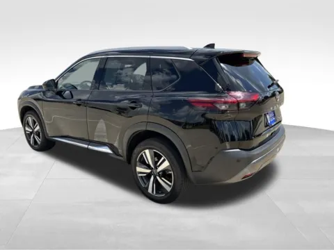 More photos of 2023 Nissan Rogue SL at Gregg Young Chevrolet of Norwalk, IA