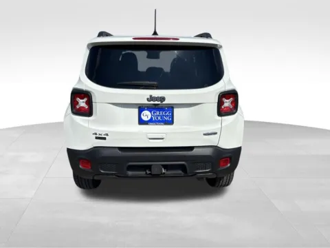 More photos of 2019 Jeep Renegade Latitude at Gregg Young Chevrolet of Norwalk, IA
