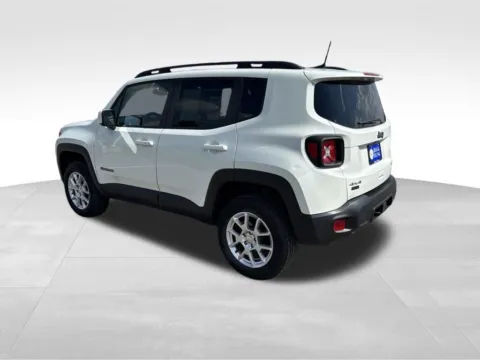 More photos of 2019 Jeep Renegade Latitude at Gregg Young Chevrolet of Norwalk, IA