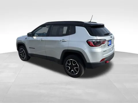 More photos of 2025 Jeep Compass Trailhawk at Gregg Young Chevrolet of Norwalk, IA