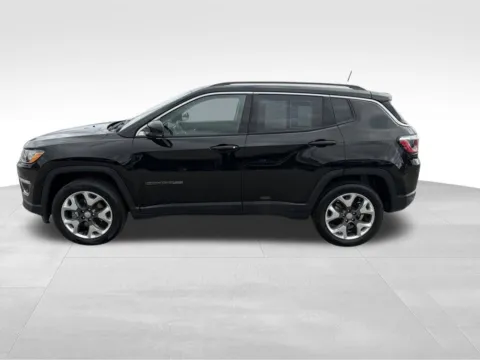 Another view of 2018 Jeep Compass Limited for sale in Norwalk, IA at Gregg Young Chevrolet of Norwalk