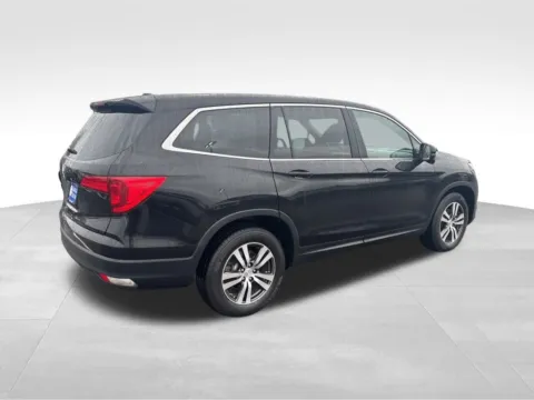 More photos of 2017 Honda Pilot EX-L at Gregg Young Chevrolet of Norwalk, IA
