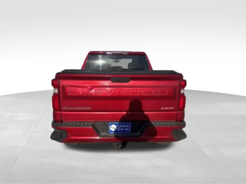 More photos of 2019 Chevrolet Silverado 1500 RST at Gregg Young Chevrolet of Norwalk, IA