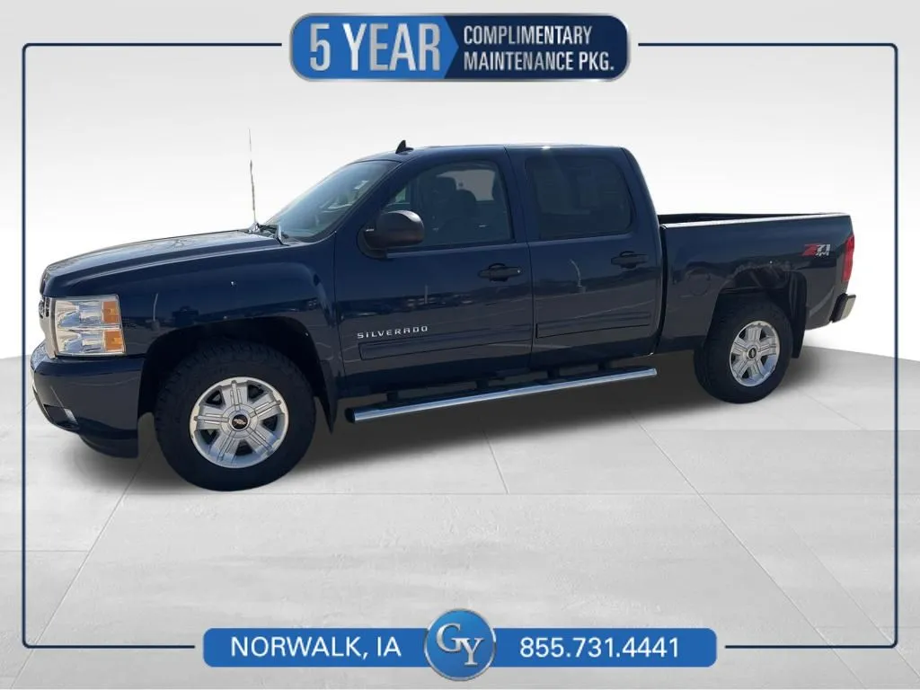 Blue 2011 Chevrolet Silverado 1500 LT for sale in Norwalk, IA