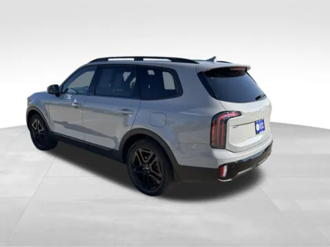 Another view of 2024 Kia Telluride SX for sale in Norwalk, IA at Gregg Young Chevrolet of Norwalk
