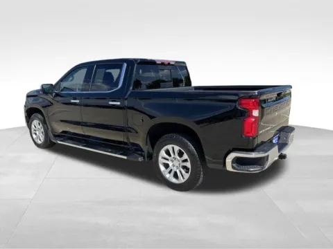 More photos of 2022 Chevrolet Silverado 1500 LTZ at Gregg Young Chevrolet of Norwalk, IA
