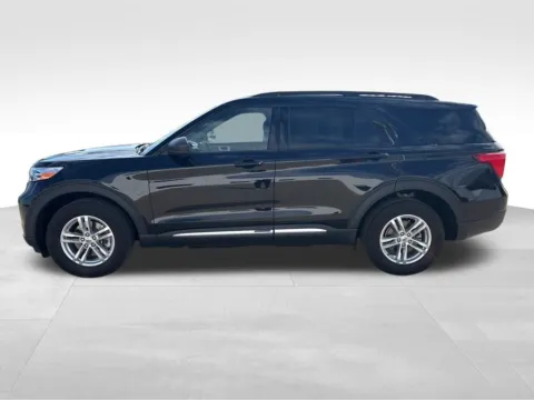Another view of 2022 Ford Explorer XLT for sale in Norwalk, IA at Gregg Young Chevrolet of Norwalk