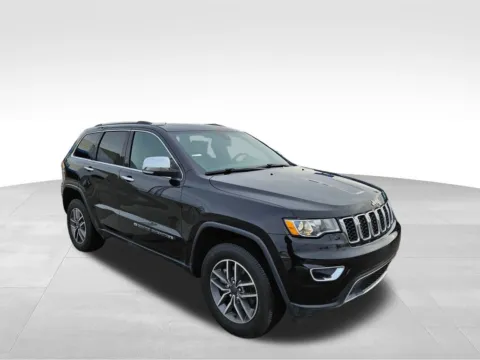 More photos of 2022 Jeep Grand Cherokee WK Limited at Gregg Young Plattsmouth, NE