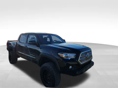 Another view of 2016 Toyota Tacoma TRD Off-Road for sale in Plattsmouth, NE at Gregg Young Plattsmouth