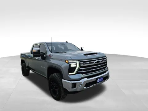 More photos of 2025 Chevrolet Silverado 2500HD LTZ at Gregg Young Plattsmouth, NE