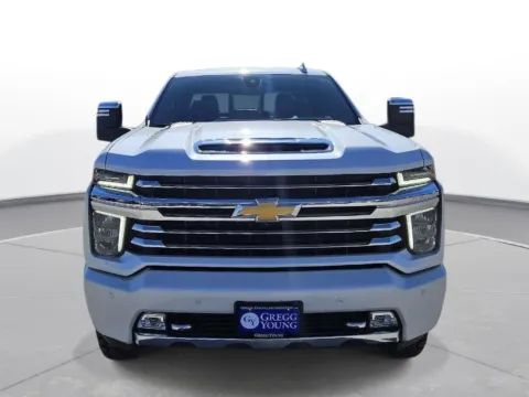 Photos of 2022 Chevrolet Silverado 2500HD High Country for sale in Plattsmouth, NE at Gregg Young Plattsmouth