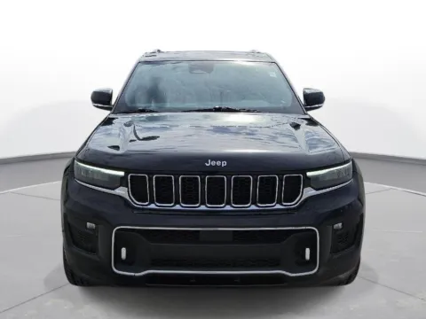 Photos of 2021 Jeep Grand Cherokee L Overland for sale in Plattsmouth, NE at Gregg Young Plattsmouth