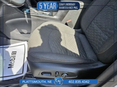 White 2018 Chevrolet Equinox LT for sale in Plattsmouth, NE