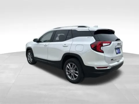 More photos of 2022 GMC Terrain SLT at Gregg Young Plattsmouth, NE