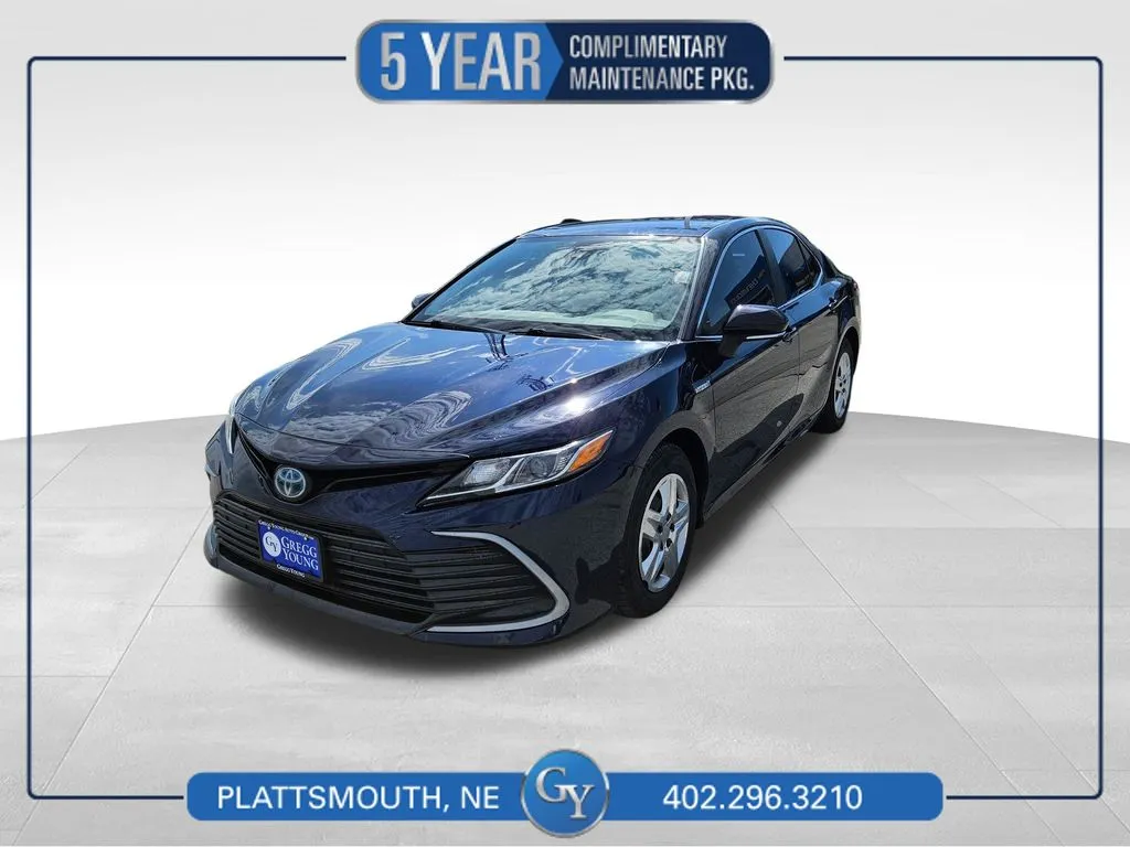 Blue 2021 Toyota Camry Hybrid LE for sale in Plattsmouth, NE
