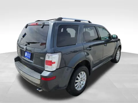 More photos of 2009 Mercury Mariner Premier at Gregg Young Chevrolet Of Plattsmouth, NE