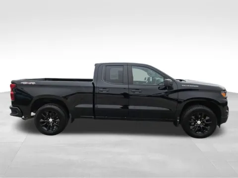 More photos of 2022 Chevrolet Silverado 1500 Custom at Gregg Young Plattsmouth, NE