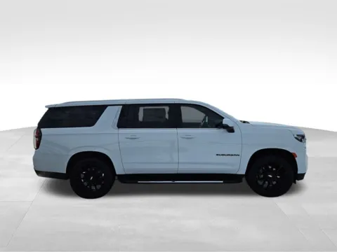 More photos of 2022 Chevrolet Suburban LT at Gregg Young Plattsmouth, NE