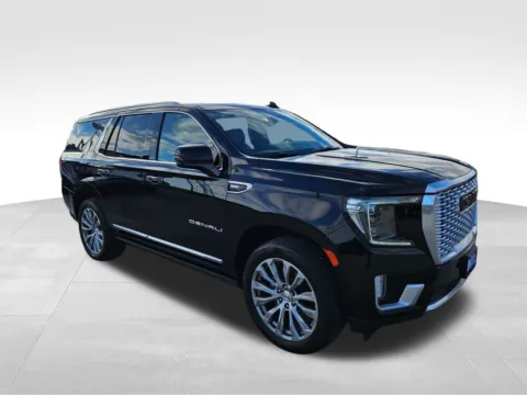More photos of 2021 GMC Yukon Denali at Gregg Young Plattsmouth, NE