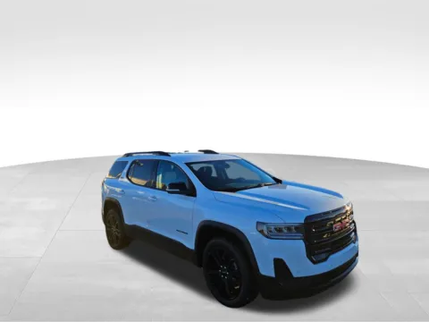 More photos of 2023 GMC Acadia SLE at Gregg Young Plattsmouth, NE