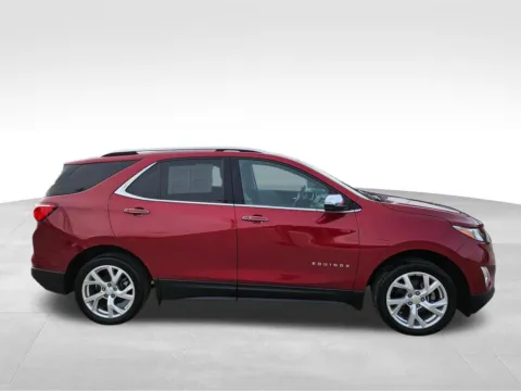 More photos of 2020 Chevrolet Equinox Premier at Gregg Young Plattsmouth, NE