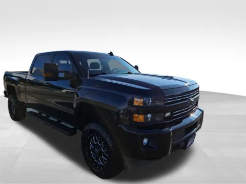 More photos of 2019 Chevrolet Silverado 2500HD LTZ at Gregg Young Plattsmouth, NE