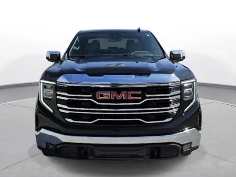 Another view of 2025 GMC Sierra 1500 SLT for sale in Plattsmouth, NE at Gregg Young Plattsmouth
