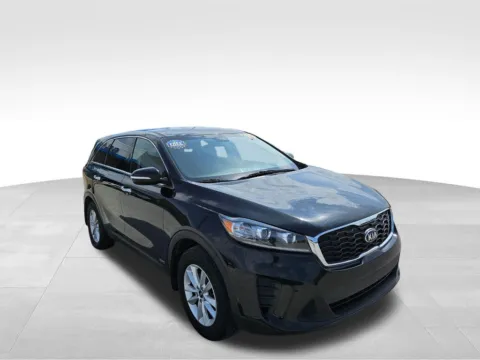 More photos of 2019 Kia Sorento LX at Gregg Young Plattsmouth, NE