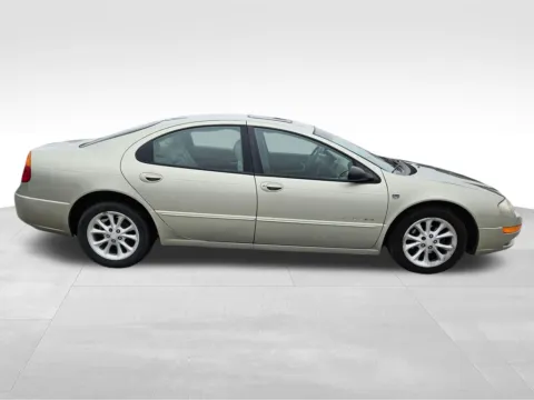 More photos of 2000 Chrysler 300M at Gregg Young Chevrolet Of Plattsmouth, NE
