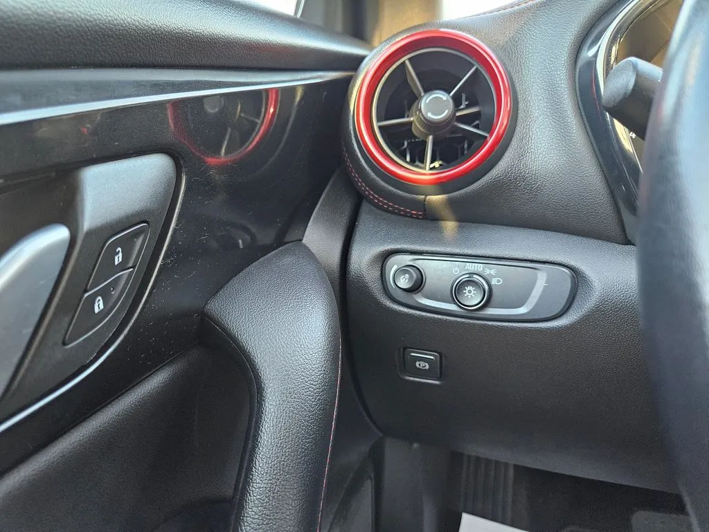 2022 Chevrolet Blazer RS photo 4