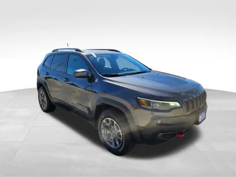 More photos of 2021 Jeep Cherokee Trailhawk at Gregg Young Plattsmouth, NE