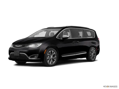 Black 2018 Chrysler Pacifica Limited for sale in Marshalltown, IA