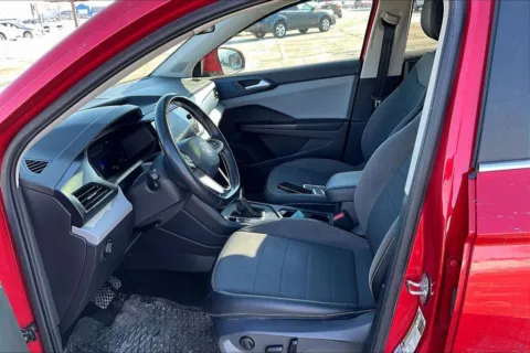 More photos of 2022 Volkswagen Taos 1.5T SE at Gregg Young Chevrolet Marshalltown, IA