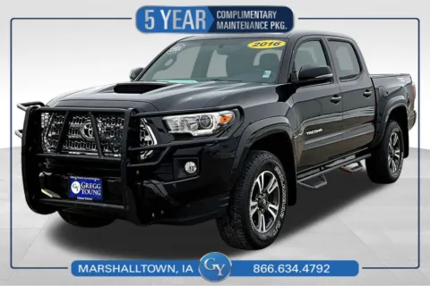 Black 2016 Toyota Tacoma TRD Sport for sale in Marshalltown, IA