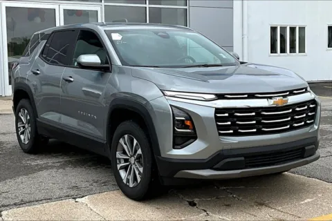 Photos of 2026 Chevrolet Equinox LT for sale in Marshalltown, IA at Gregg Young Chevrolet Marshalltown
