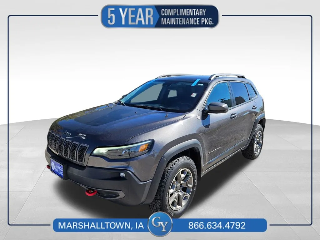 Gray 2021 Jeep Cherokee Trailhawk for sale in Marshalltown, IA
