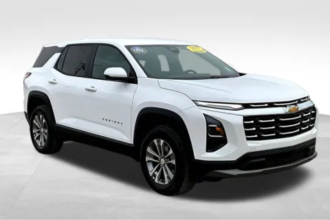 More photos of 2025 Chevrolet Equinox LT at Gregg Young Chevrolet Marshalltown, IA