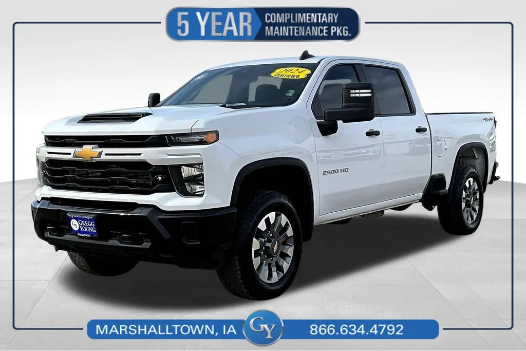 White 2024 Chevrolet Silverado 2500HD Custom for sale in Marshalltown, IA
