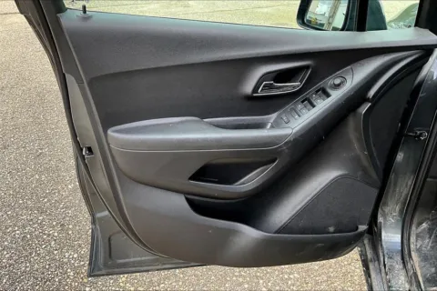 More photos of 2020 Chevrolet Trax LS at Gregg Young Chevrolet Marshalltown, IA