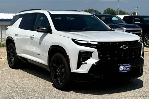 Photos of 2025 Chevrolet Traverse RS for sale in Marshalltown, IA at Gregg Young Chevrolet Marshalltown
