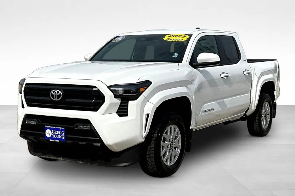White 2025 Toyota Tacoma SR5 for sale in Marshalltown, IA