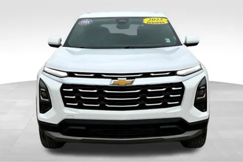 Another view of 2025 Chevrolet Equinox LT for sale in Marshalltown, IA at Gregg Young Chevrolet Marshalltown