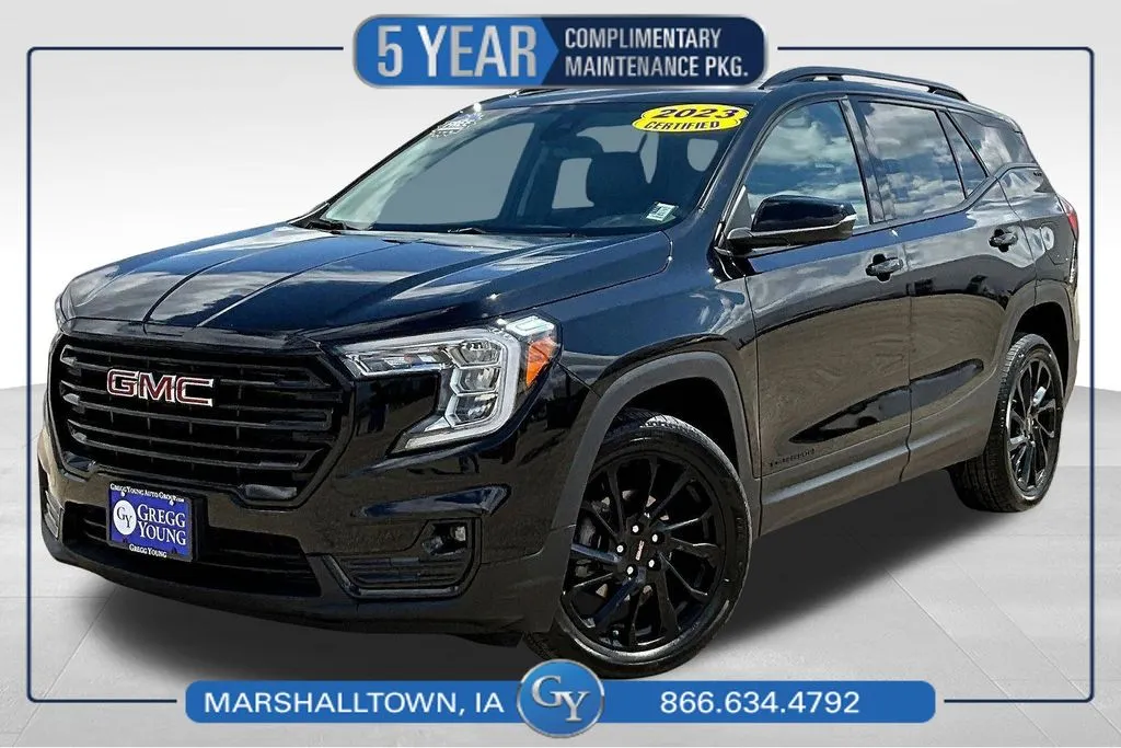 Black 2023 GMC Terrain SLT for sale in Marshalltown, IA