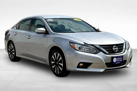 Another view of 2018 Nissan Altima 2.5 SL for sale in Marshalltown, IA at Gregg Young Chevrolet Marshalltown