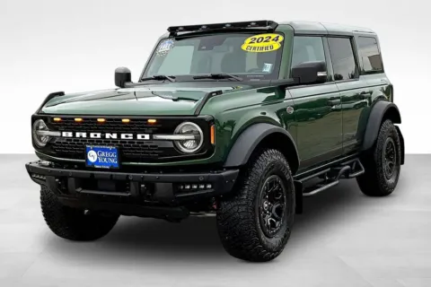 Green 2024 Ford Bronco Wildtrak for sale in Marshalltown, IA
