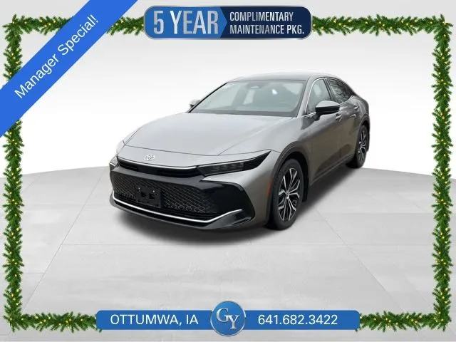 Gray 2023 Toyota Crown Limited for sale in Ottumwa, IA